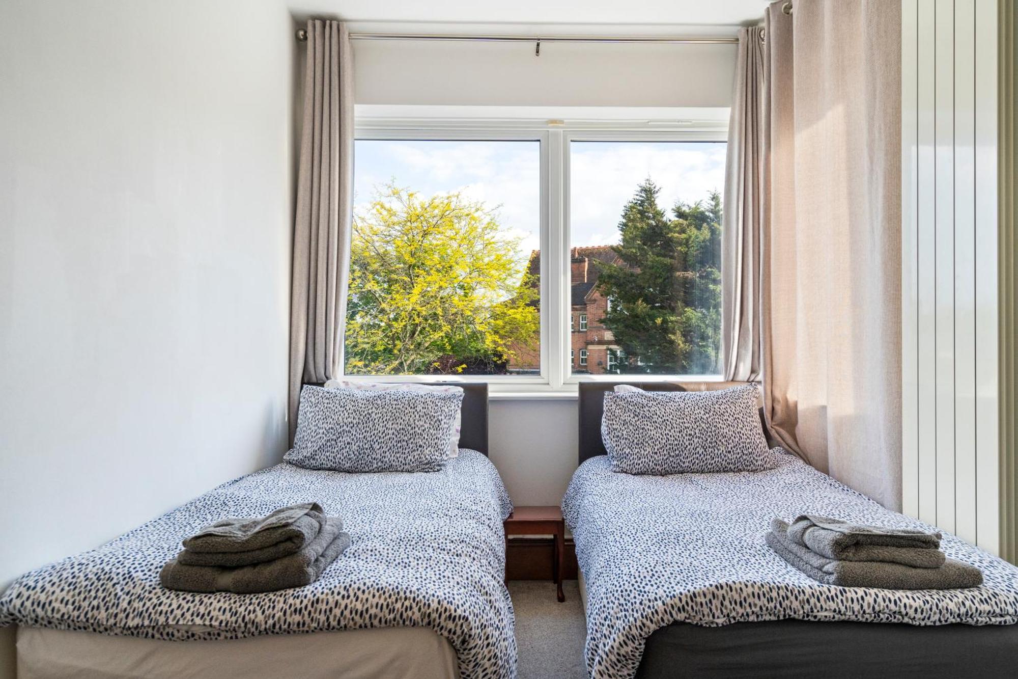 Modern 2 Bedroom In Mitcham, London * Mitcham